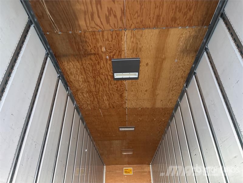 Utility VS2DX Box Trailers