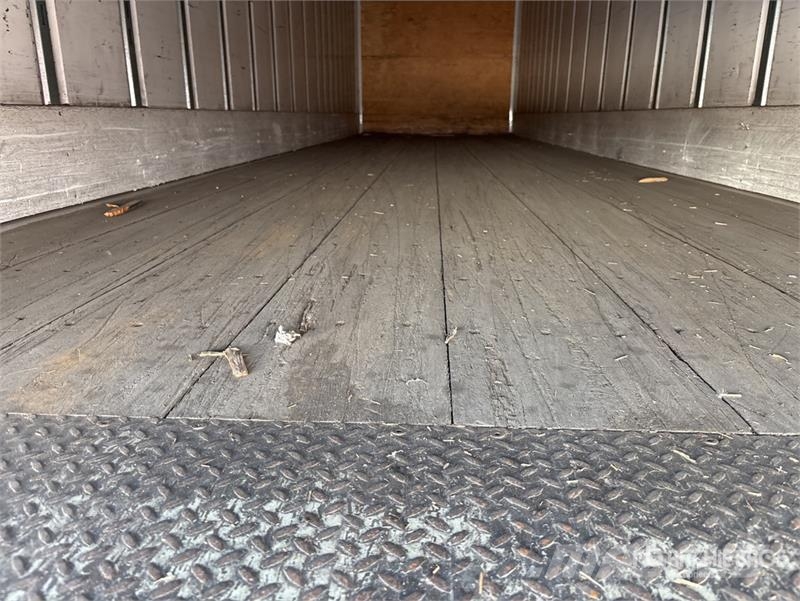 Utility VS2DX Box Trailers