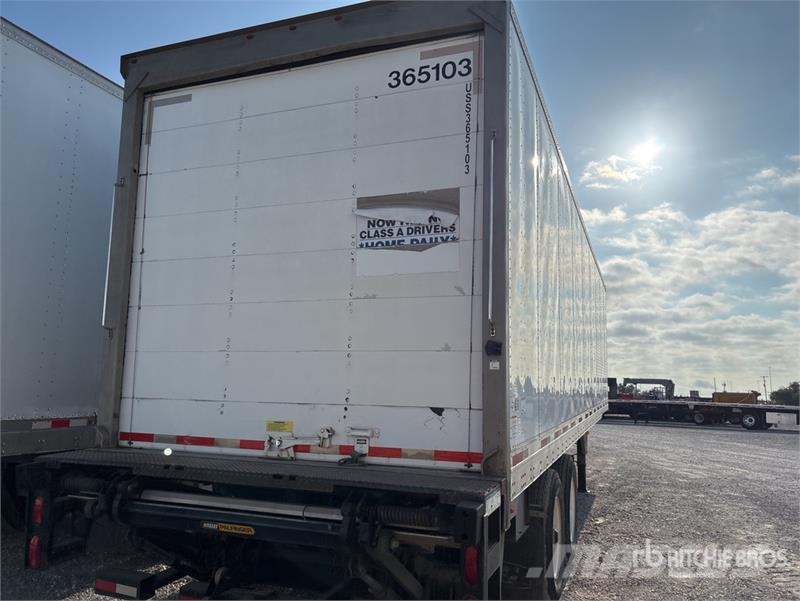 Utility VS2DX Box Trailers