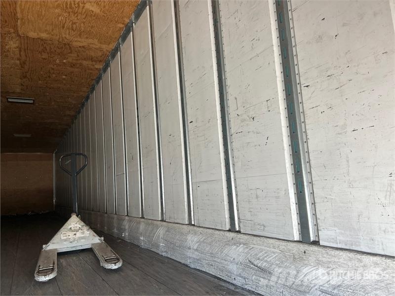 Utility VS2DX Box Trailers