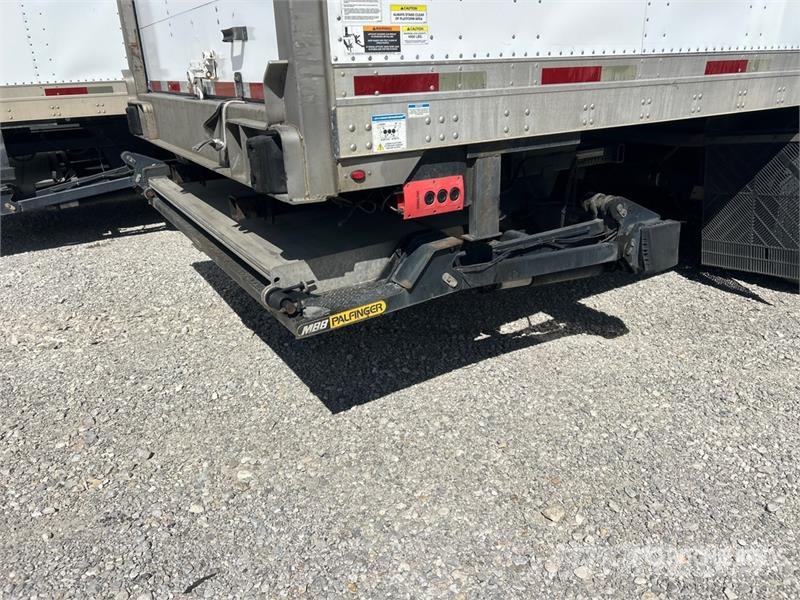 Utility VS2DX Box Trailers