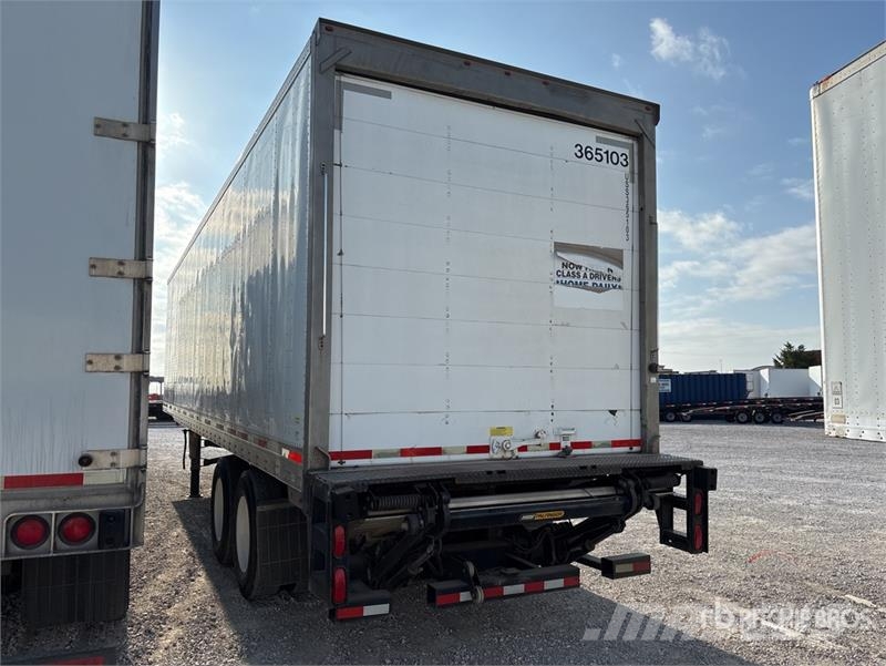 Utility VS2DX Box Trailers