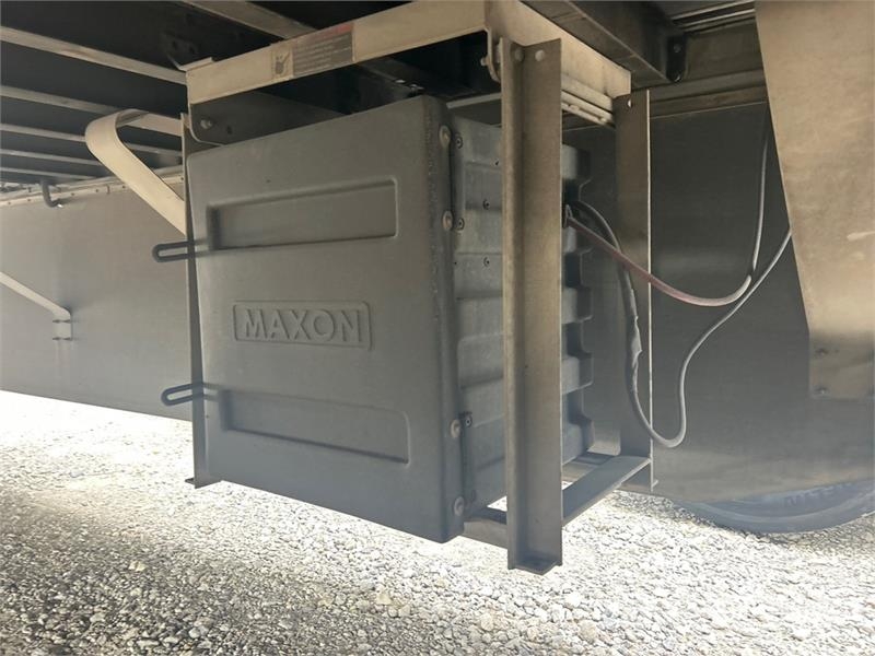 Utility VS2DX Furgons