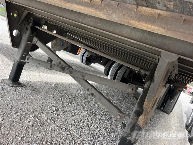 Utility VS2DX 箱體拖車