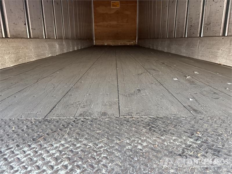 Utility VS2RA 36 ft x 102 in T/A Van Trailer 箱體拖車