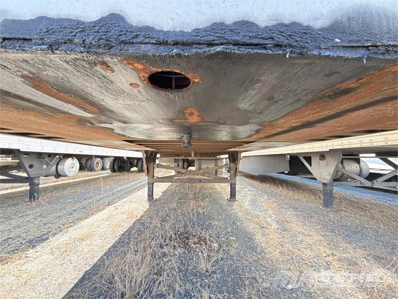 Utility VS2RA 48 ft x 102 in T/A Multi -Temp Refrigerated Piekabes ar temperatūras kontroli