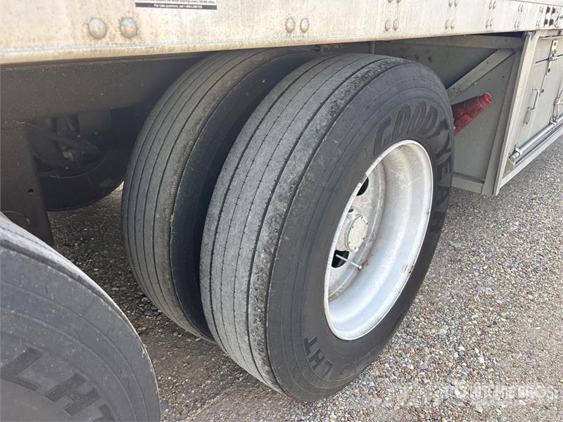 Utility VS2RA 48 ft x 102 in T/A Refrigerated Trailer Kühlauflieger
