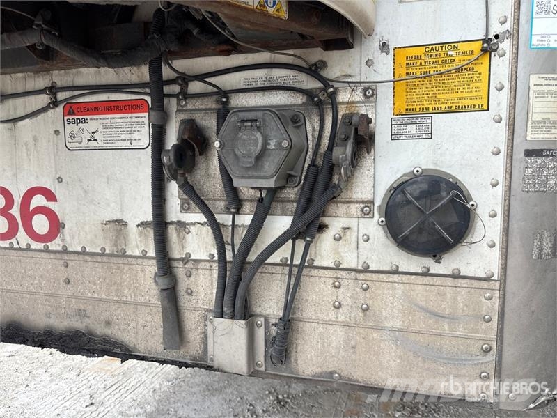 Utility VS2RA 53 ft T/A Refrigerated Trailer Piekabes ar temperatūras kontroli