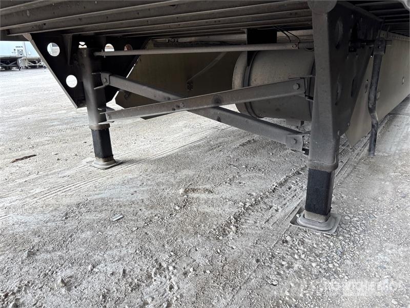 Utility VS2RA 53 ft T/A Refrigerated Trailer Piekabes ar temperatūras kontroli