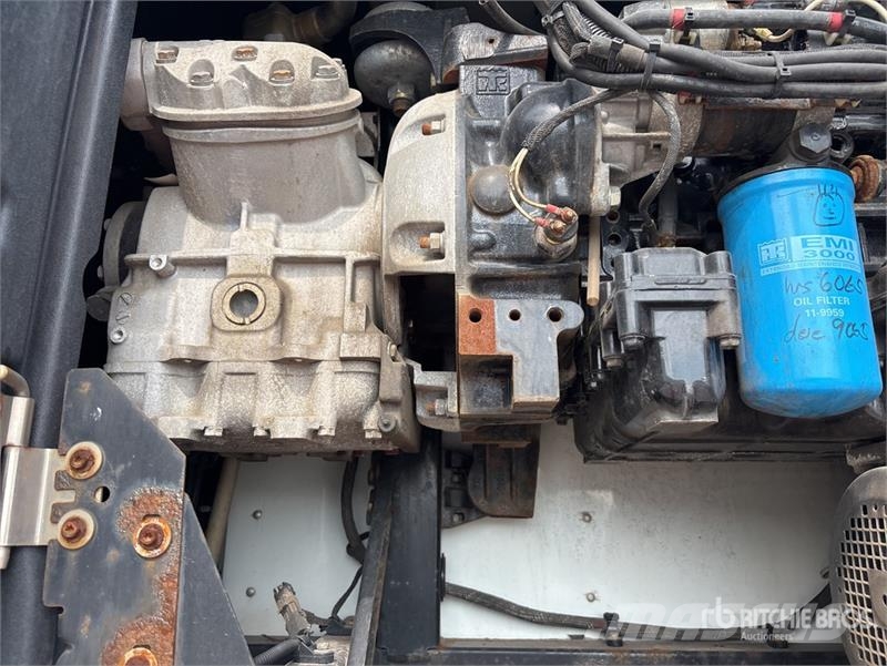 Utility VS2RA 53 ft T/A Refrigerated Trailer Piekabes ar temperatūras kontroli
