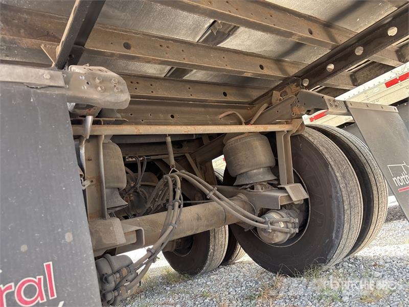 Utility VS2RA 53 ft T/A Refrigerated Trailer Piekabes ar temperatūras kontroli