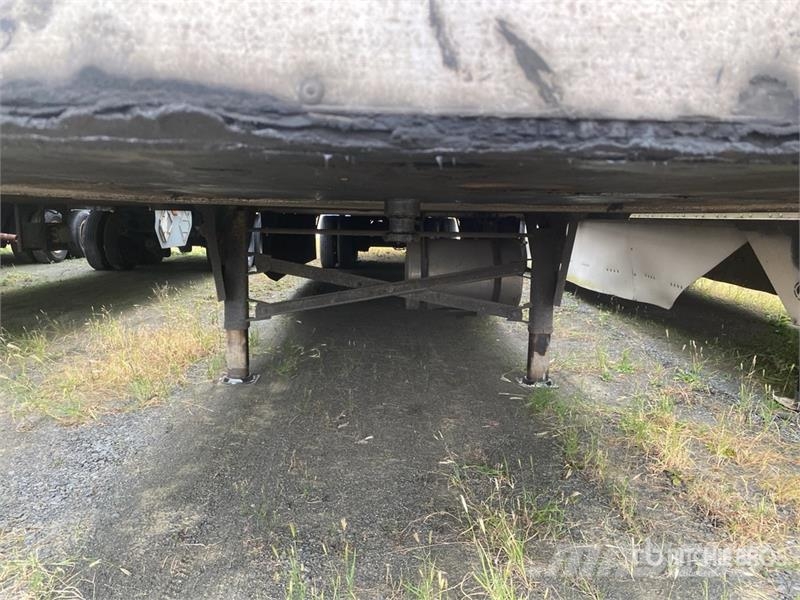 Utility VS2RA 53 ft x 102 in T/A Refrigerated Trailer Piekabes ar temperatūras kontroli