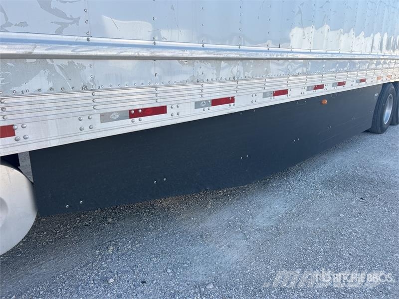 Utility VS2RA 53 ft x 102 in T/A Refrigerated Trailer Температурно-контролирани полуремаркета

