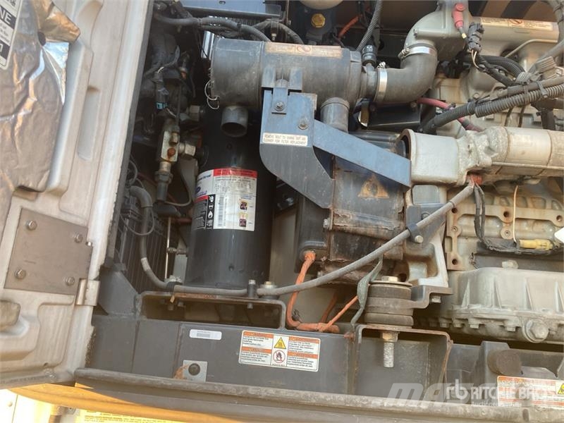 Utility VS2RA 53 ft x 102 in T/A Refrigerated Trailer 控溫式半拖車