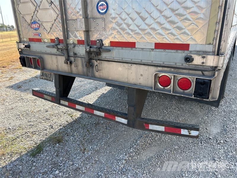 Utility VS2RA 53 ft x 102 in T/A Refrigerated Trailer Puspriekabės su izoterminiu kėbulu