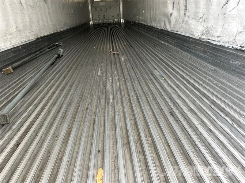 Utility VS2RA 53 ft x 102 in T/A Refrigerated Trailer Piekabes ar temperatūras kontroli