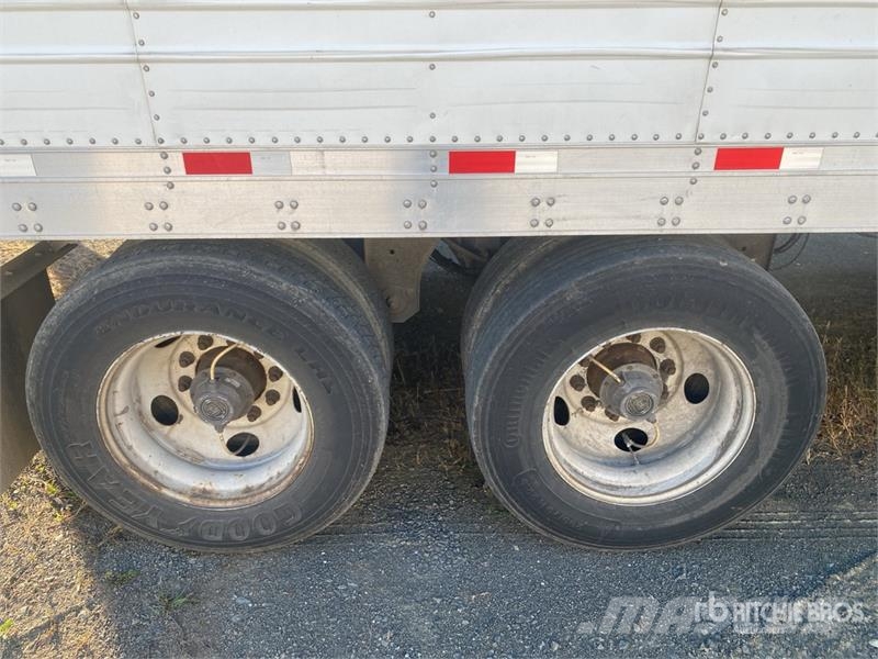 Utility VS2RA 53 ft x 102 in T/A Refrigerated Trailer 控溫式半拖車