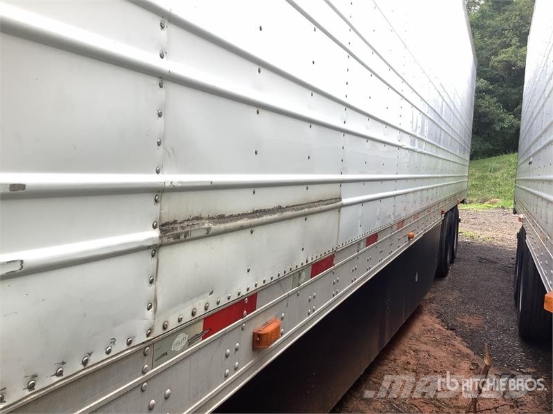 Utility VS2RA 53 ft x 102 in T/A Refrigerated Trailer Piekabes ar temperatūras kontroli