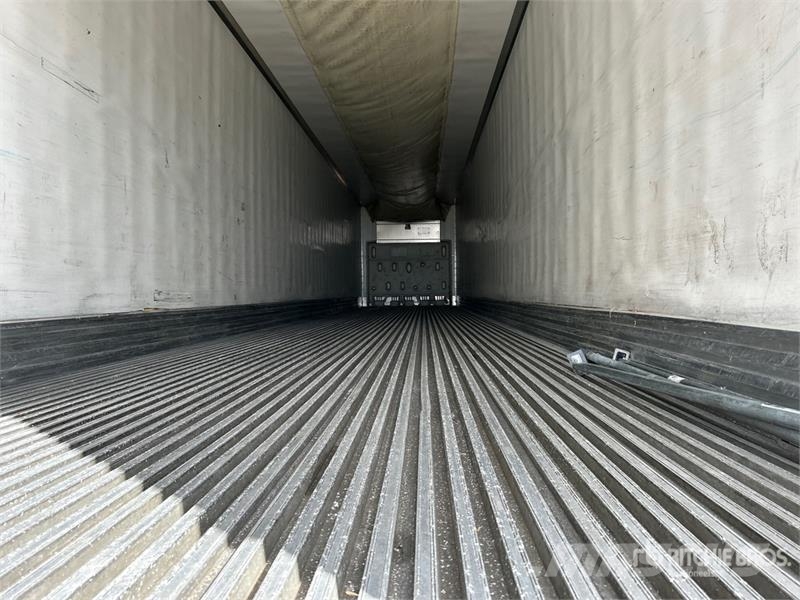 Utility VS2RA 53 ft x 102 in T/A Refrigerated Trailer Hűtős félpótkocsik