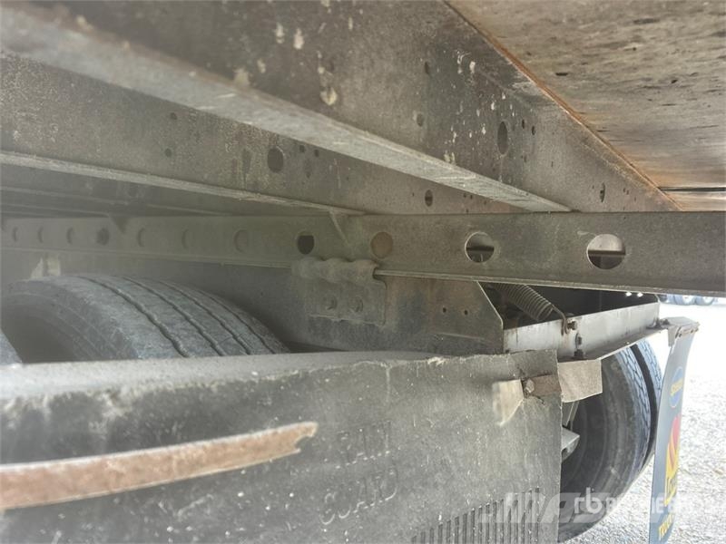 Utility VS2RA 53 ft x 102 in T/A Refrigerated Trailer Frysetrailer Semi