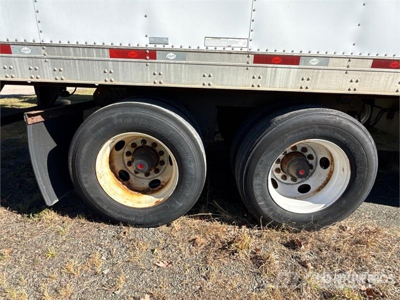 Utility VS2RA 53 ft x 102 in T/A Refrigerated Trailer Semi remorque frigorifique