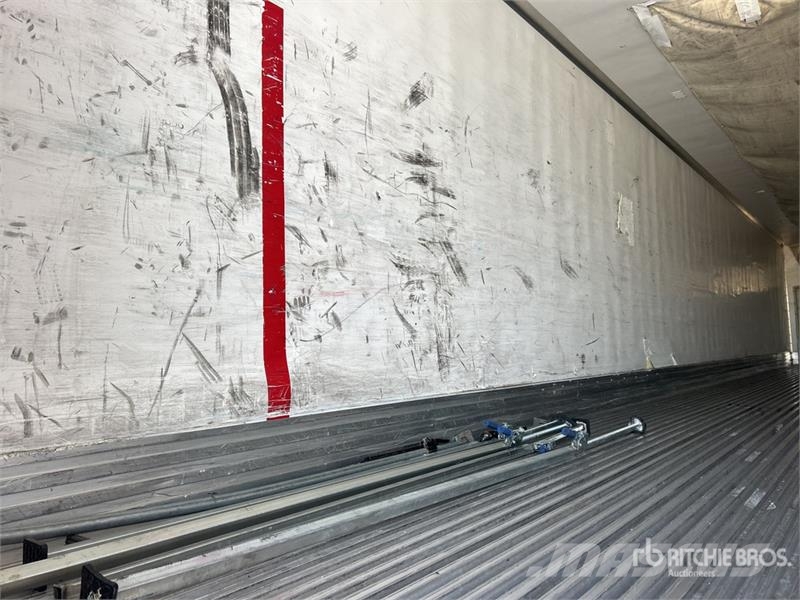 Utility VS2RA 53 ft x 102 in T/A Refrigerated Trailer Puspriekabės su izoterminiu kėbulu