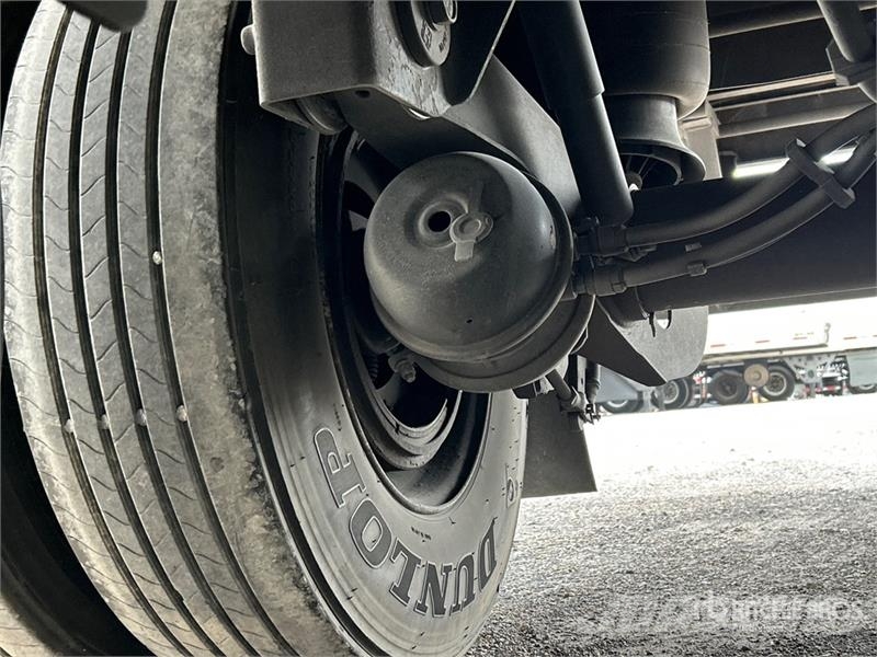 Utility VS2RA 53 ft x 102 in T/A Refrigerated Trailer Температурно-контролирани полуремаркета