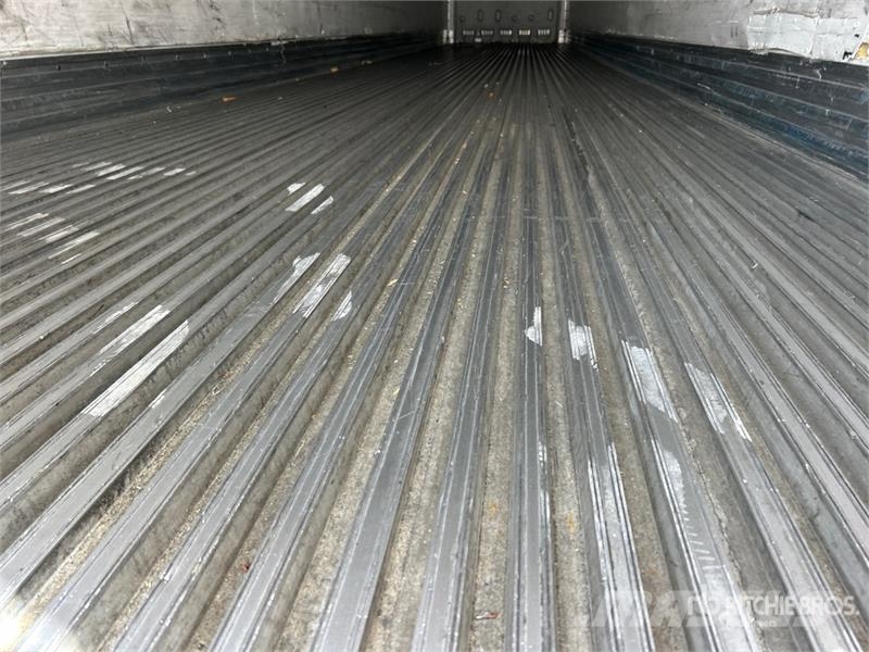 Utility VS2RA 53 ft x 102 in T/A Refrigerated Trailer Temperature controlled semi-trailers