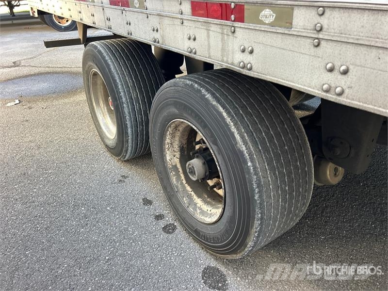 Utility VS2RA 53 ft x 102 in T/A Refrigerated Trailer Напівпричепи-рефрижератори