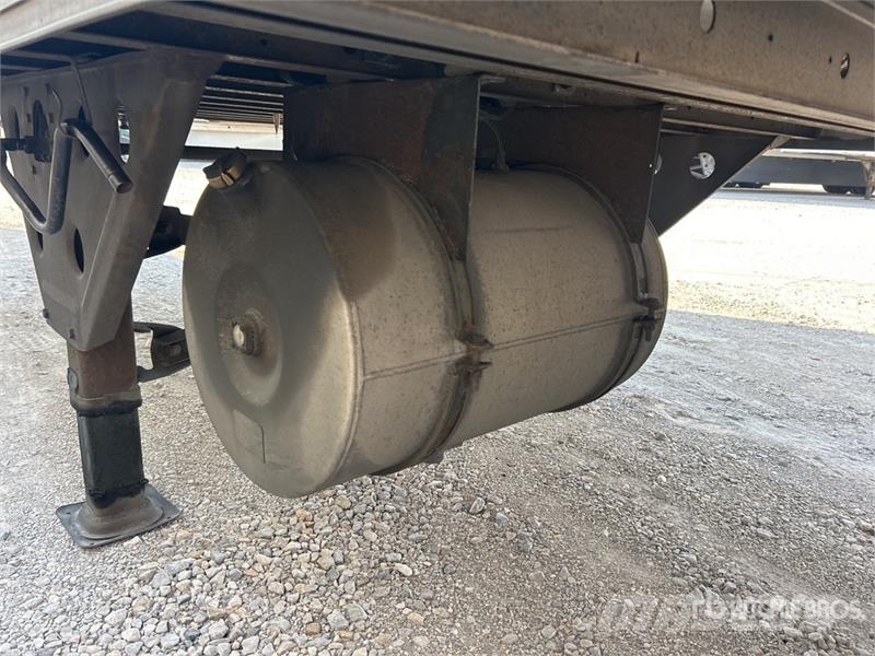 Utility VS2RA 53 ft x 102 in T/A Refrigerated Trailer Puspriekabės su izoterminiu kėbulu