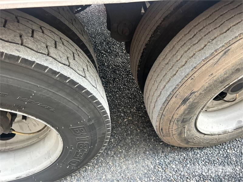 Utility VS2RA 53 ft x 102 in T/A Refrigerated Trailer Hladilne polprikolice
