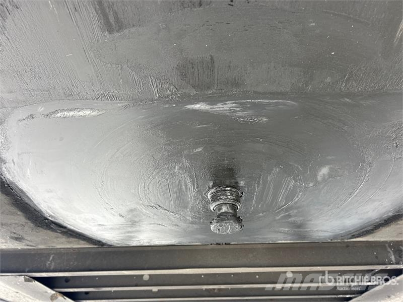 Utility VS2RA 53 ft x 102 in T/A Refrigerated Trailer Напівпричепи-рефрижератори