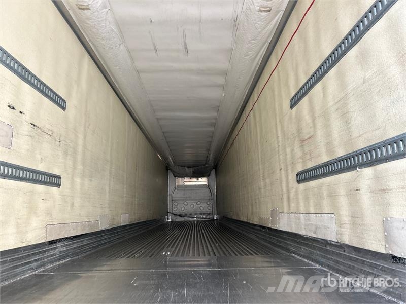 Utility VS2RA 53 ft x 102 in T/A Refrigerated Trailer Piekabes ar temperatūras kontroli