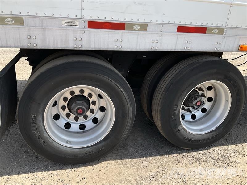 Utility VS2RA 53 ft x 102 in T/A Refrigerated Trailer Frysetrailer Semi