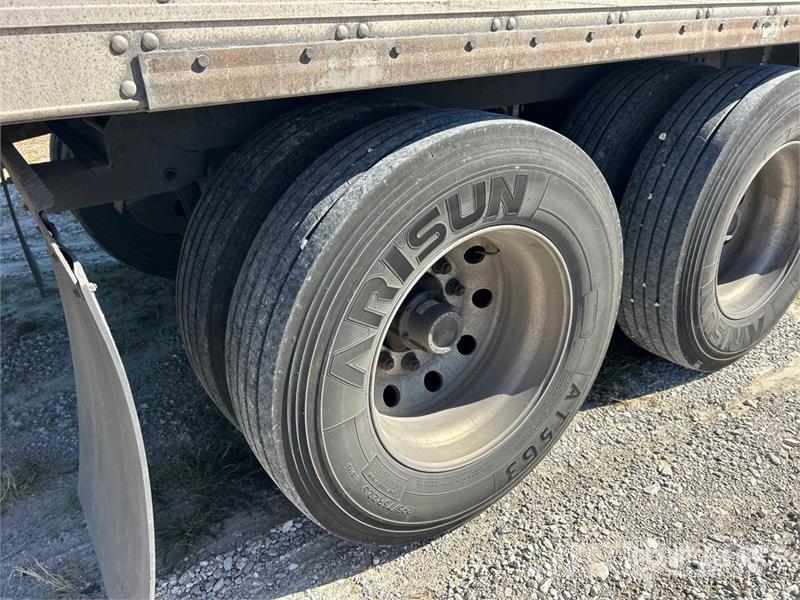 Utility VS2RA 53 ft x 102 in T/A Refrigerated Trailer Hladilne polprikolice