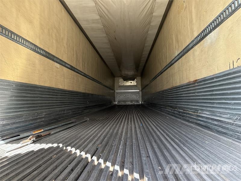 Utility VS2RA 53 ft x 102 in T/A Refrigerated Trailer Kühlauflieger