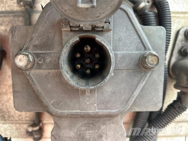 Utility VS2RA 53 ft x 102 in T/A Refrigerated Trailer Температурно-контролирани полуремаркета