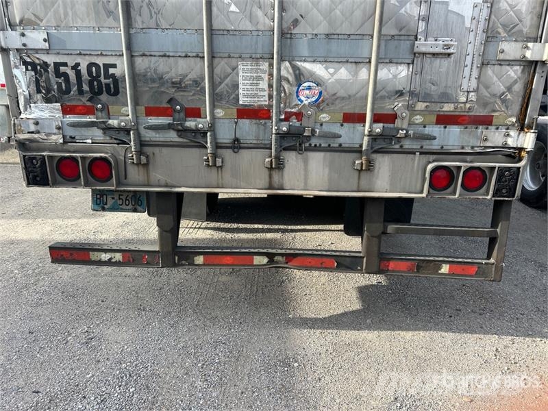 Utility VS2RA 53 ft x 102 in T/A Refrigerated Trailer Piekabes ar temperatūras kontroli