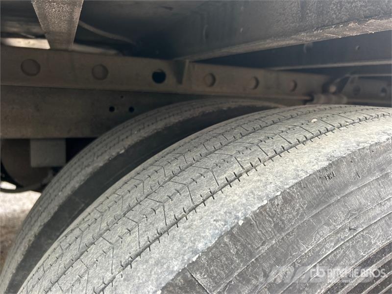 Utility VS2RA 53 ft x 102 in T/A Refrigerated Trailer Semi Reboques Isotérmicos