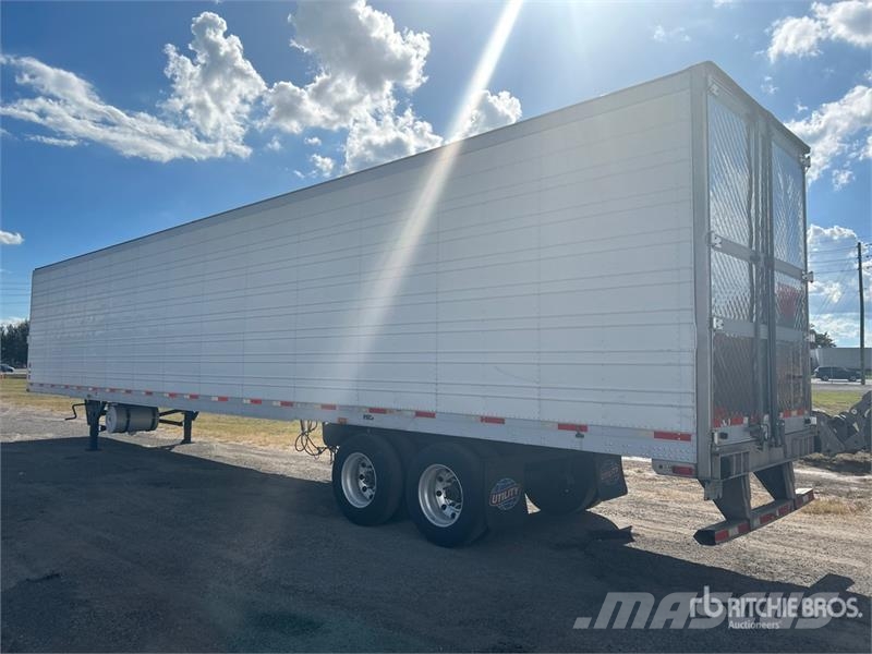 Utility VS2RA 53 ft x 102 in T/A Refrigerated Trailer Frysetrailer Semi