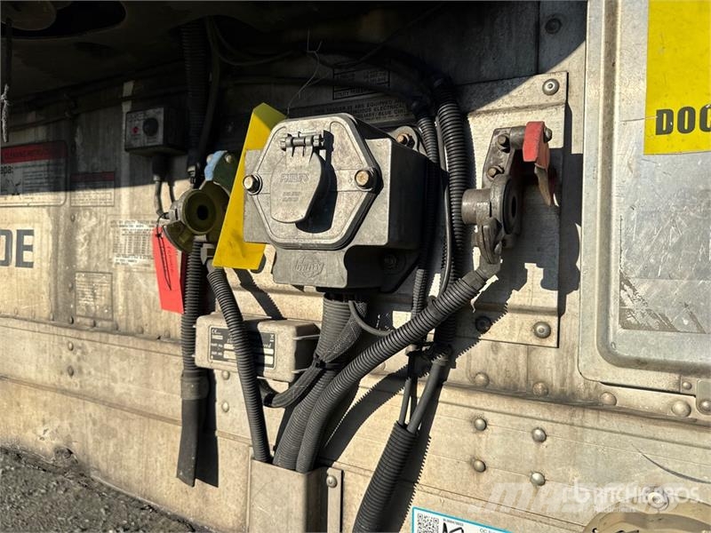 Utility VS2RA 53 ft x 102 in T/A Refrigerated Trailer Piekabes ar temperatūras kontroli