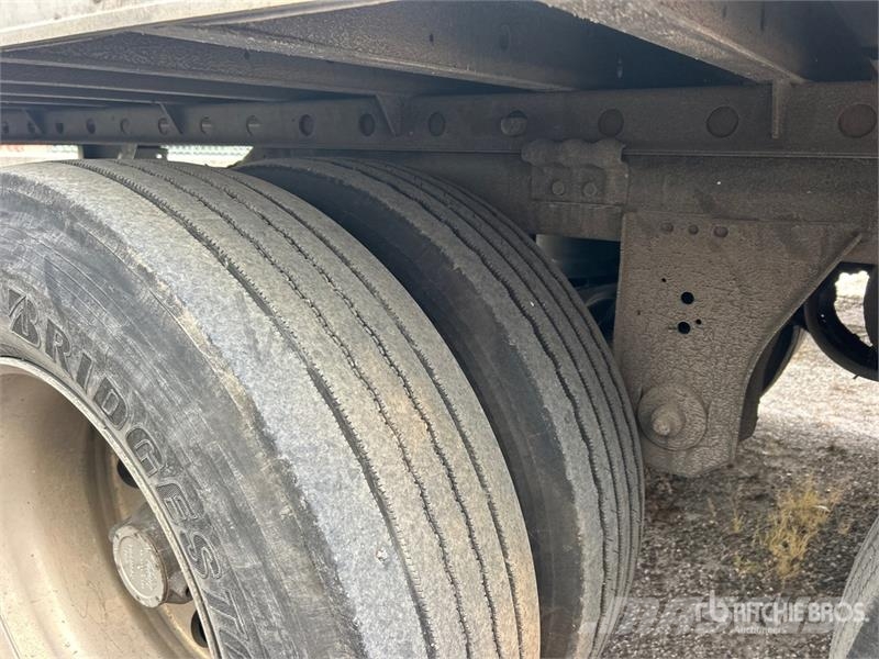 Utility VS2RA 53 ft x 102 in T/A Refrigerated Trailer Semi Reboques Isotérmicos