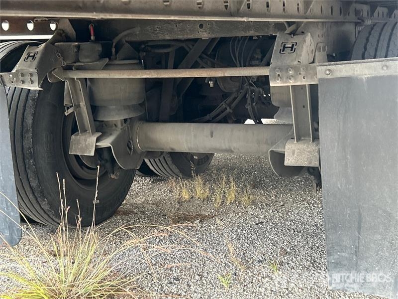 Utility VS2RA 53 ft x 102 in T/A Refrigerated Trailer Semi Reboques Isotérmicos