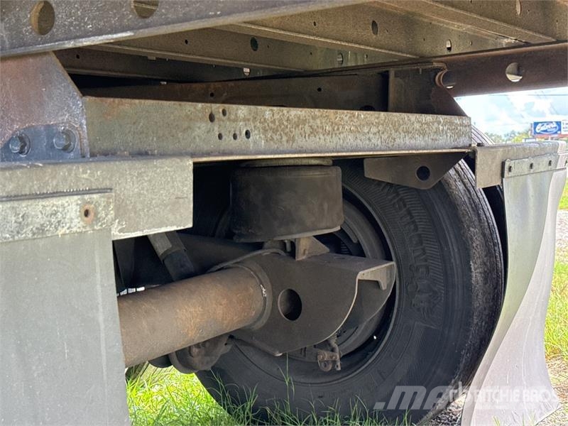 Utility VS2RA 53 ft x 102 in T/A Refrigerated Trailer Kühlauflieger