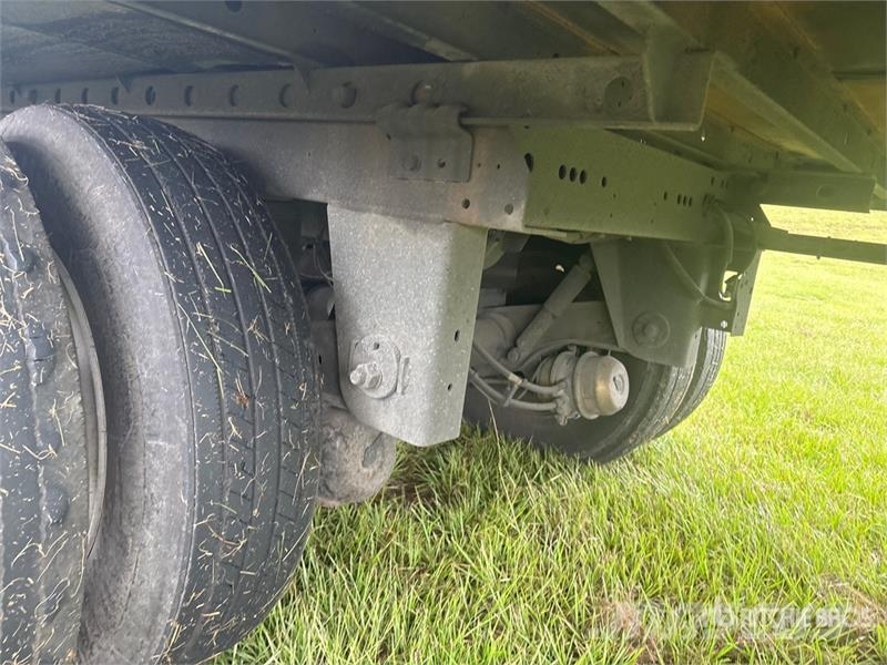 Utility VS2RA 53 ft x 102 in T/A Refrigerated Trailer Hladilne polprikolice