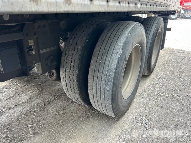 Utility VS2RA 53 ft x 102 in T/A Refrigerated Trailer Temperature controlled semi-trailers