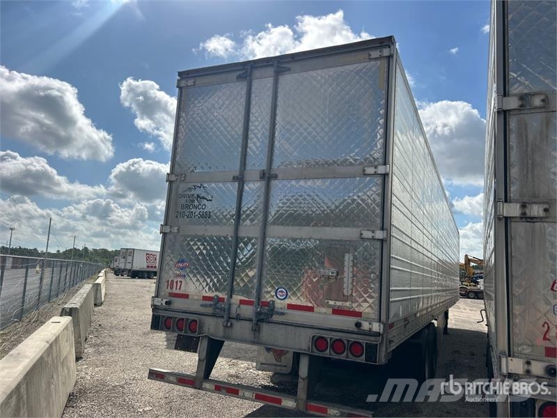 Utility VS2RA 53 ft x 102 in T/A Refrigerated Trailer Semi Reboques Isotérmicos