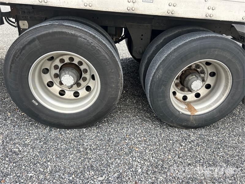 Utility VS2RA 53 ft x 102 in T/A Refrigerated Trailer Semi Reboques Isotérmicos