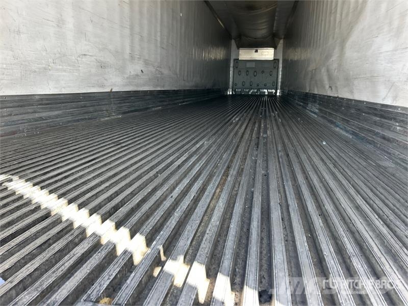 Utility VS2RA 53 ft x 102 in T/A Refrigerated Trailer Temperature controlled semi-trailers