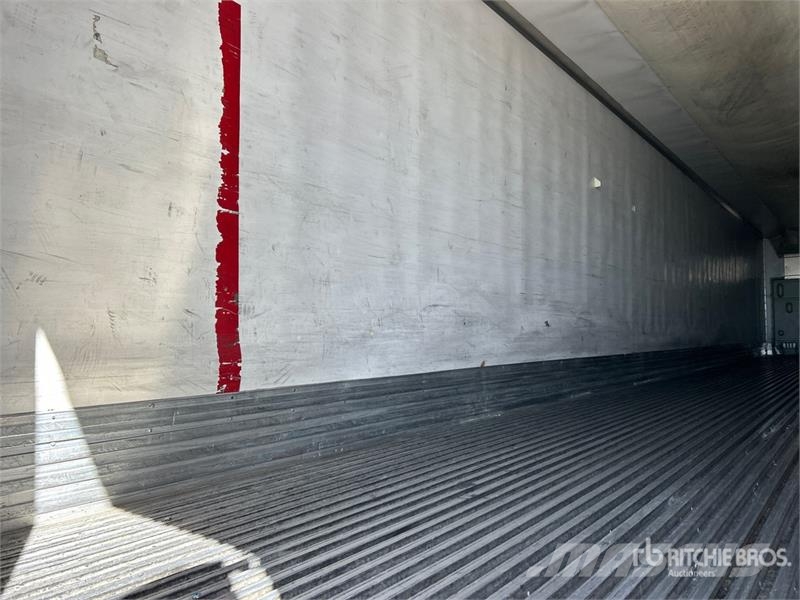 Utility VS2RA 53 ft x 102 in T/A Refrigerated Trailer Temperature controlled semi-trailers